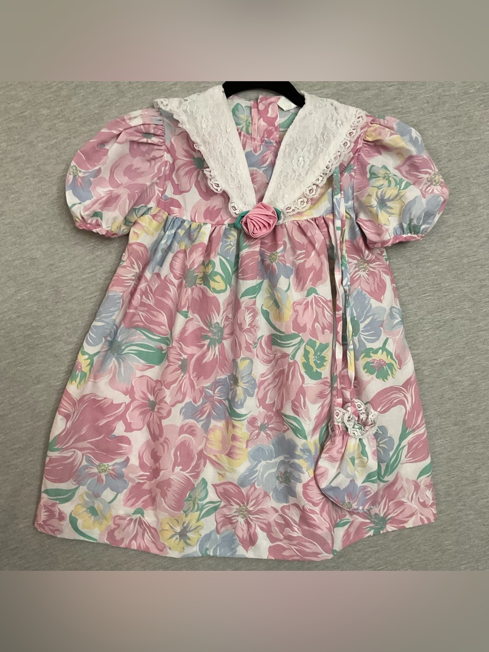 Vintage Pink Pastel Floral Lace-Collar Dress with Rose Accent includes bag
